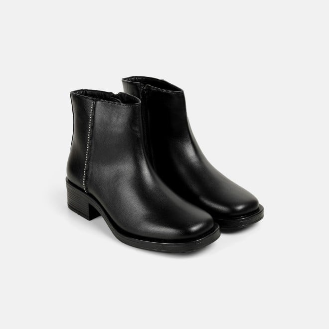 Mochi Women Black Casual Boots (SKU: 31-1225-11-36)