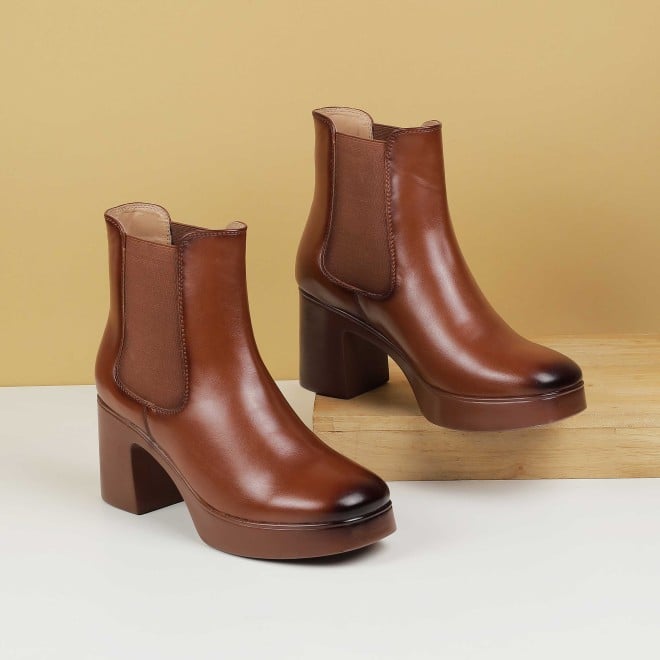 Mochi Women Tan Casual Boots