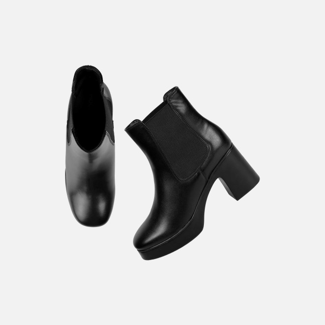 Mochi Women Black Casual Boots (SKU: 31-1229-11-36)