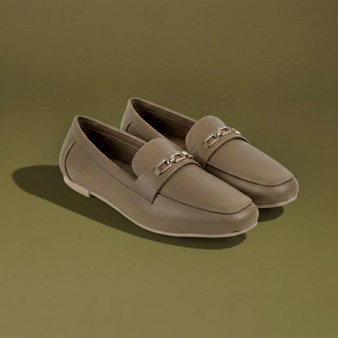 Mochi Women Beige-red Formal Ballerinas