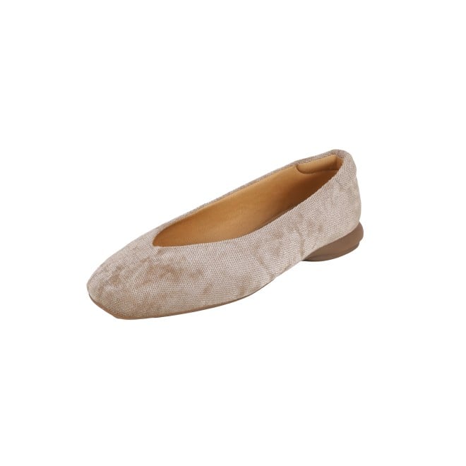 Mochi Women Beige Casual Ballerinas (SKU: 31-1237-20-36)