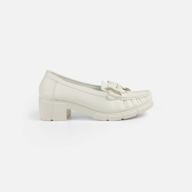 Mochi Women White Casual Loafers (SKU: 31-1246-16-36)