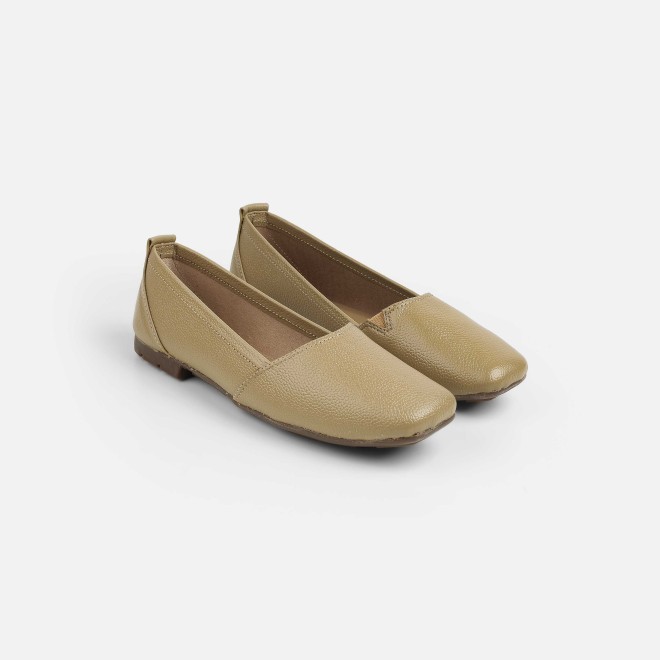 Mochi Women Beige Casual Ballerinas (SKU: 31-1267-20-36)