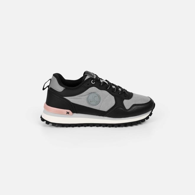Mochi Women Black Sports Walking Shoes (SKU: 31-1282-11-36)
