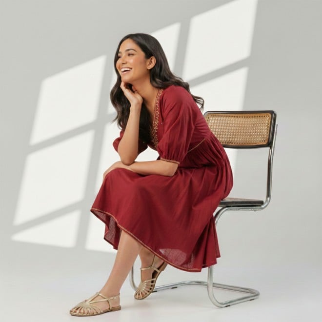 Mochi Women Gold Casual Sandals (SKU: 31-1305-15-36)