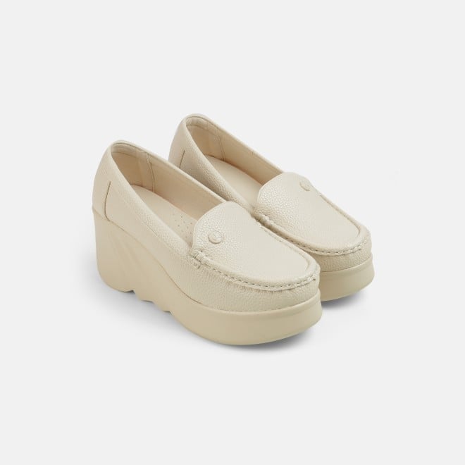 Mochi Women Beige Casual Loafers (SKU: 31-1313-20-36)