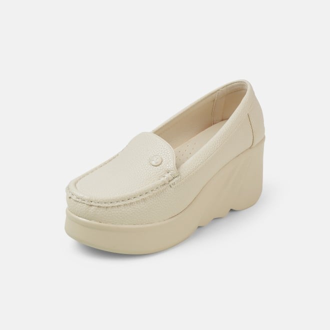 Mochi Women Beige Casual Loafers (SKU: 31-1313-20-36)