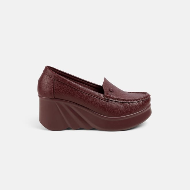 Mochi Women Maroon Casual Loafers (SKU: 31-1313-44-36)