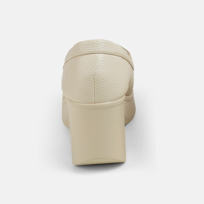 Mochi Women Beige Casual Loafers (SKU: 31-1313-20-36)