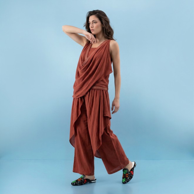 Mochi Women Black Ethnic Slip Ons (SKU: 31-1337-11-36)