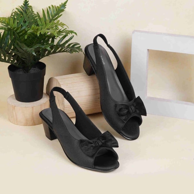 Mochi Women Black Formal Pumps