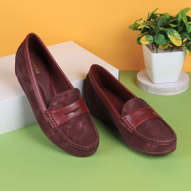 Mochi Women Maroon Casual Loafers