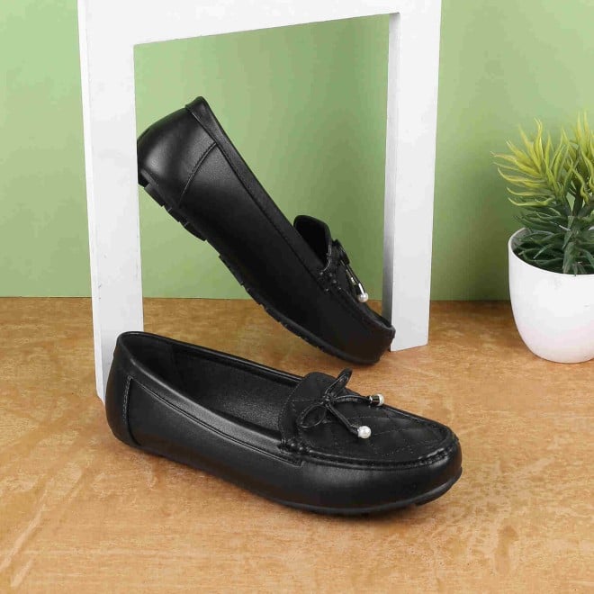 Mochi Women Black Casual Loafers