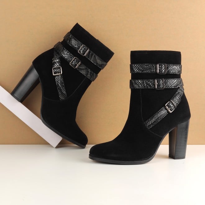 Mochi Women Black Party Boots