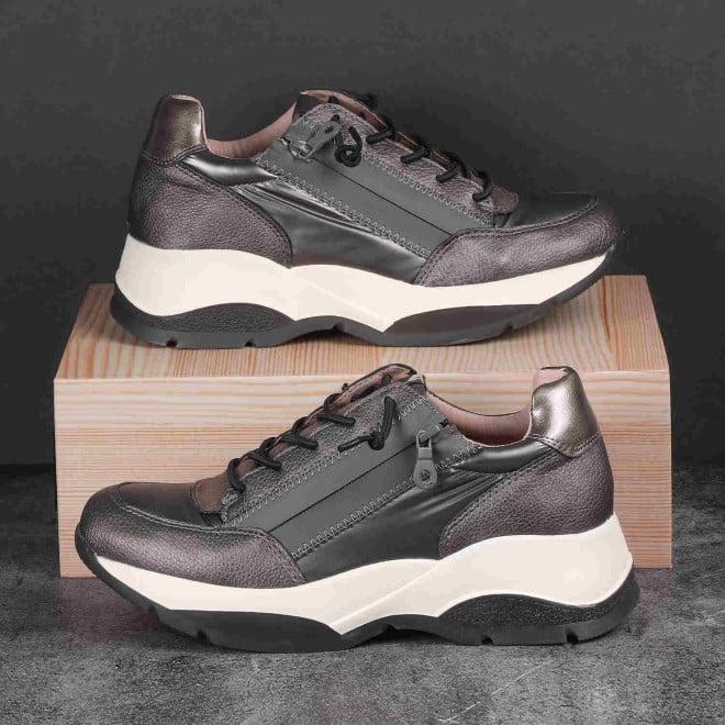 Mochi Women Grey Casual Sneakers (SKU: 31-379-14-40)