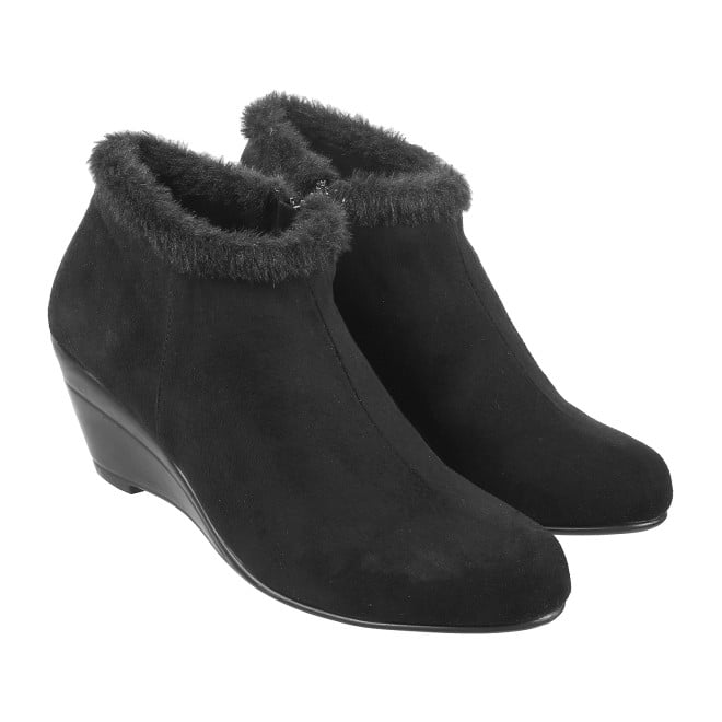 Mochi Women Black Party Boots