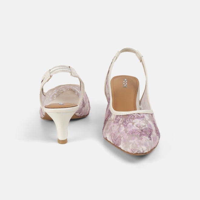 Mochi Women White Casual Sandals (SKU: 31-438-16-36)