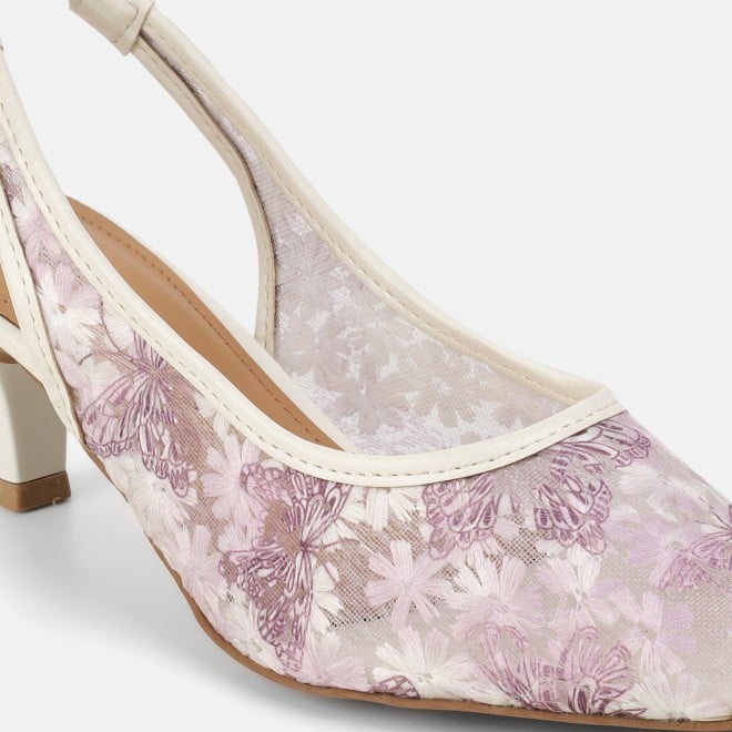 Mochi Women White Casual Sandals (SKU: 31-438-16-36)