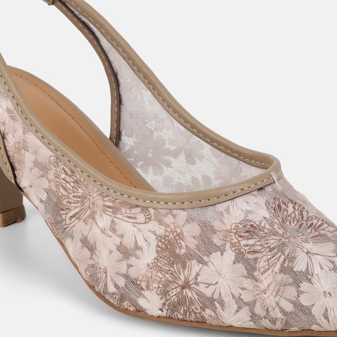 Mochi Women Beige Casual Sandals (SKU: 31-438-20-36)