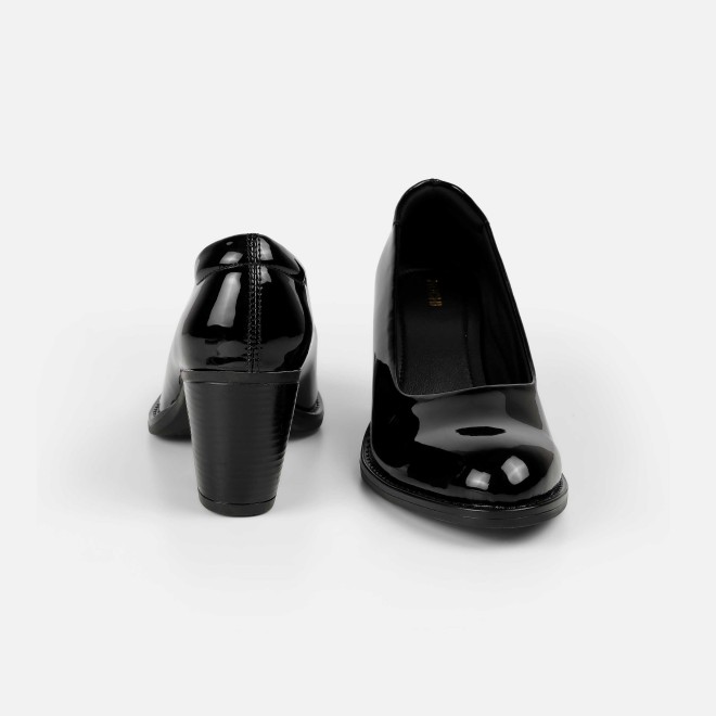 Mochi Women Black Formal Pumps (SKU: 31-444-11-36)