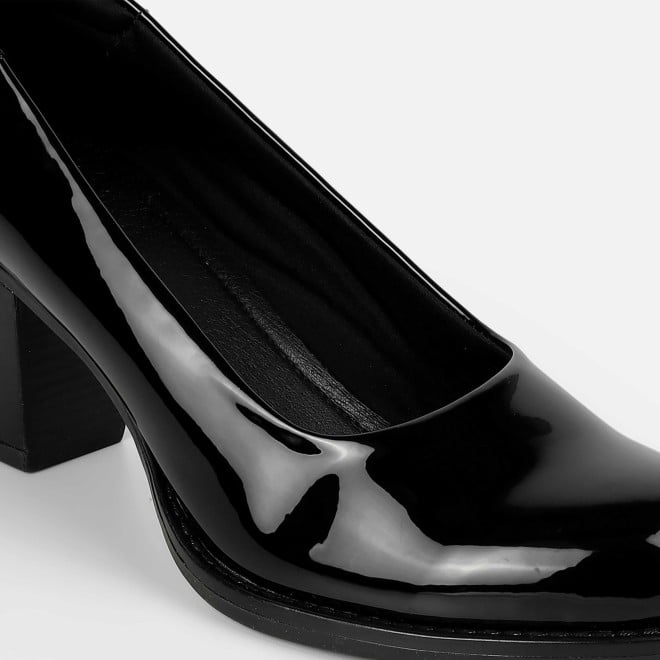 Mochi Women Black Formal Pumps (SKU: 31-444-11-36)