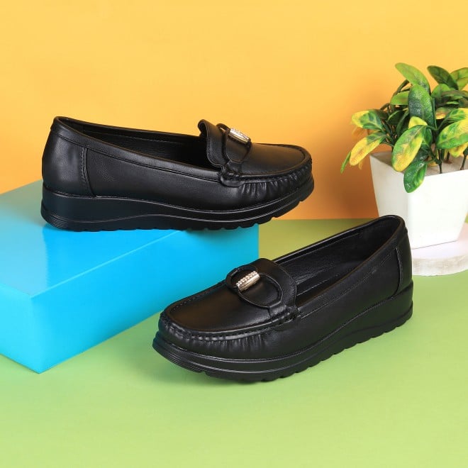 Mochi Women Black Casual Loafers