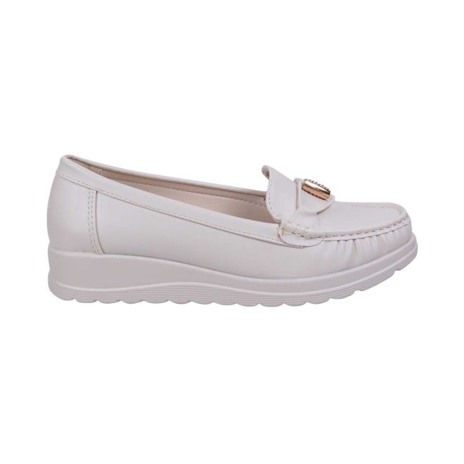 Mochi Women Light-Beige Casual Loafers (SKU: 31-473-84-36)