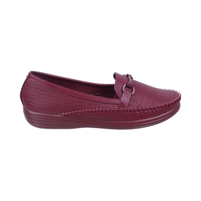 Mochi Women Maroon Casual Loafers (SKU: 31-475-44-36)