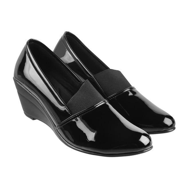 Mochi Women Black-Pat Formal Pumps