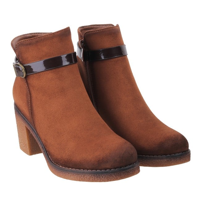 Mochi Women Camel Party Boots