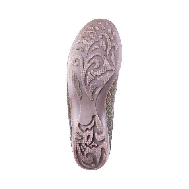 Buy Mochi Women Bronze Casual Sandals Online SKU: 35-165-46-36 – Mochi  Shoes