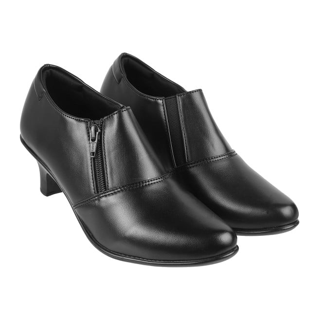 Mochi Women Black Formal Pumps