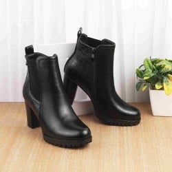 Women Black Casual Boots