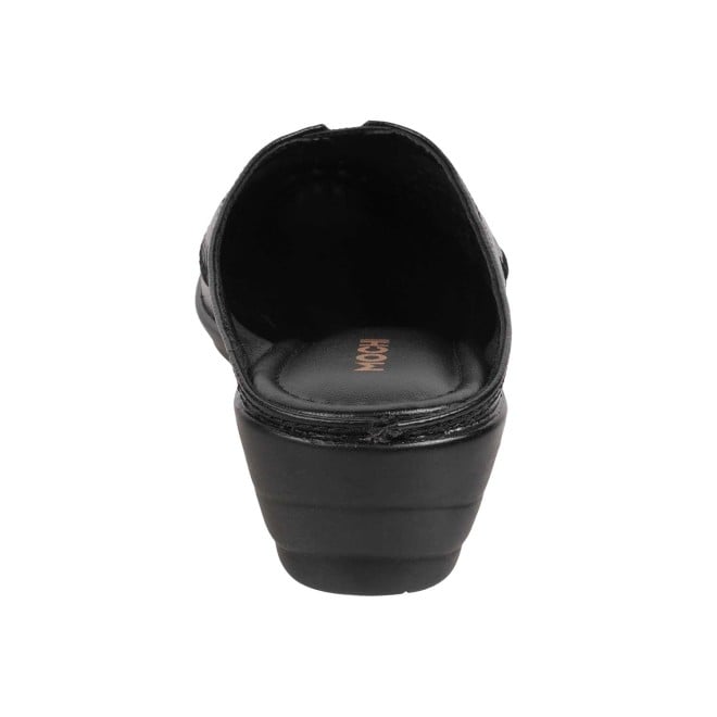 Mochi Women Black Casual Clogs (SKU: 31-62-11-36)