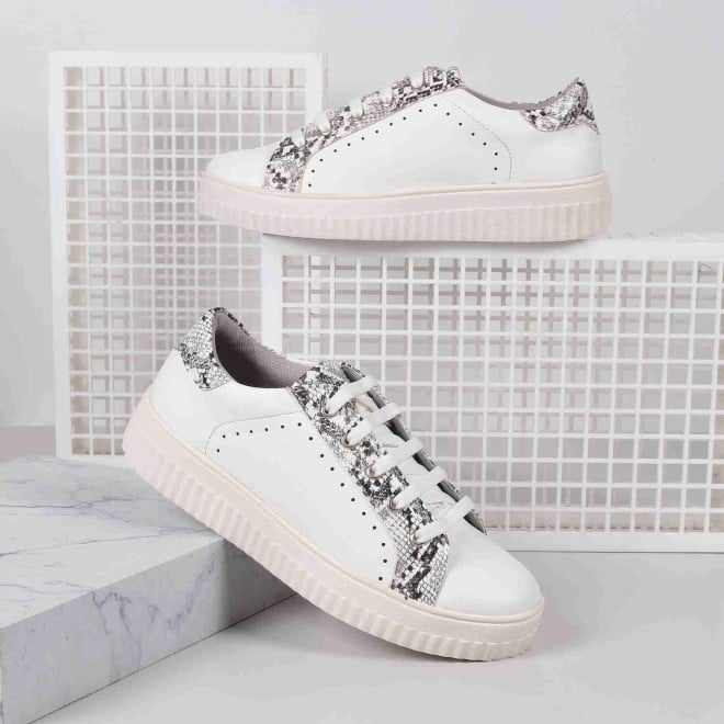 Mochi Women White Casual Sneakers (SKU: 31-640-16-36)