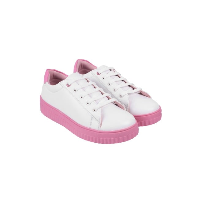 Mochi Women White Casual Sneakers