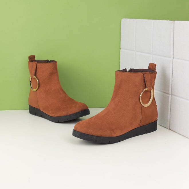 Mochi Women Tan Party Boots