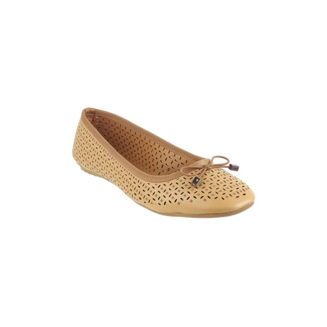 Mochi Women Beige Casual Ballerinas (SKU: 31-667-89-36)