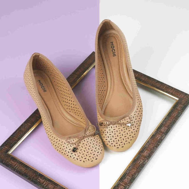 Mochi Women Beige Casual Ballerinas (SKU: 31-667-89-37)
