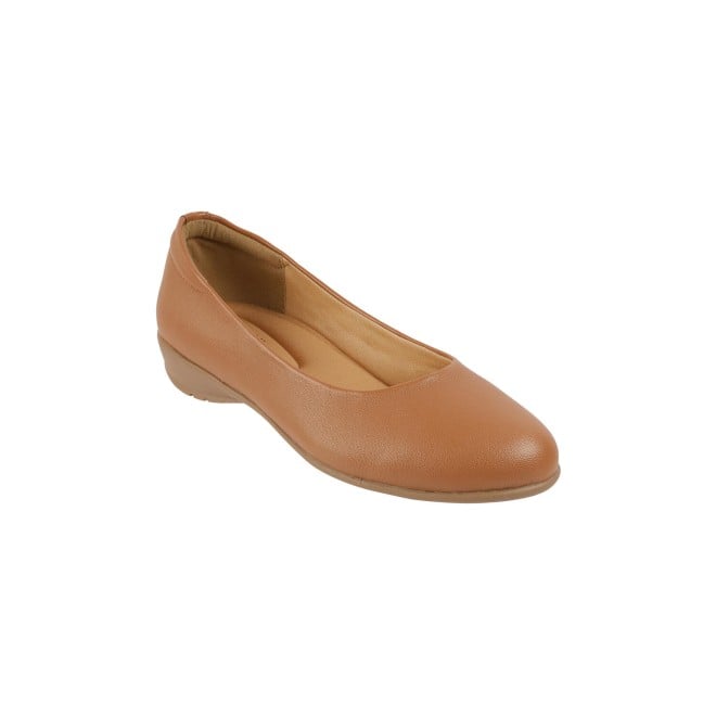 Mochi Women Tan Casual Slip-Ons (SKU: 31-672-23-36)