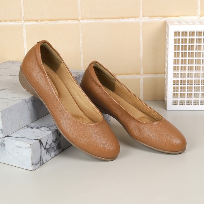 Mochi Women Tan Casual Slip-Ons