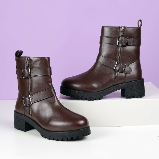 Mochi Women Brown Casual Boots