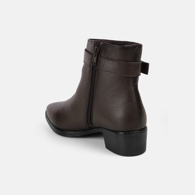 Mochi Women Brown Party Boots (SKU: 31-69-12-36)