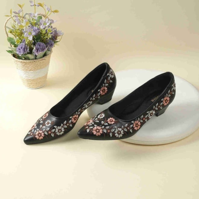 Mochi Women Black Formal Pumps