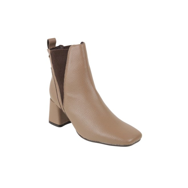 Mochi Women Beige Party Boots