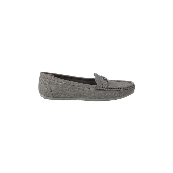 Mochi Women Green Casual Loafers (SKU: 31-805-21-37)