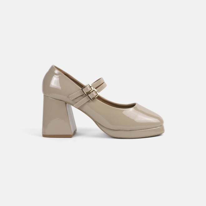 Mochi Women Beige-red Formal Pumps (SKU: 31-844-89-36)