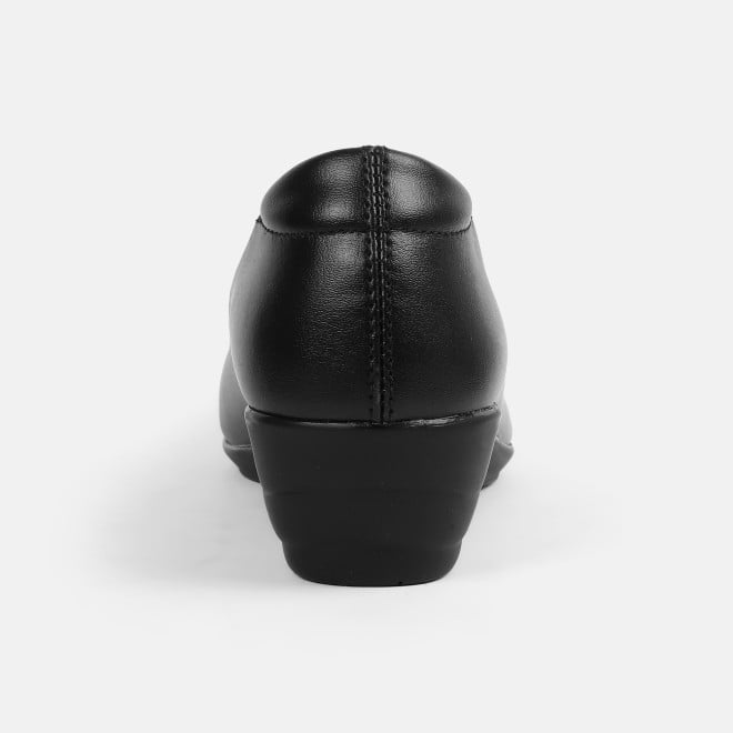 Mochi Women Black Formal Pumps (SKU: 31-875-11-36)