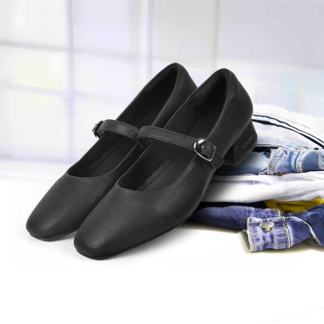 Mochi Women Black Formal Slip-on