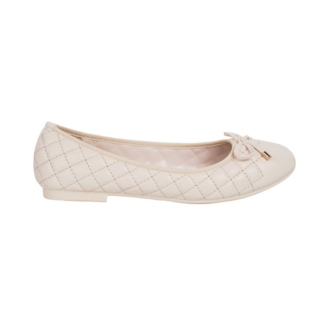 Mochi Women Off-white Casual Ballerinas (SKU: 31-900123-66-37)